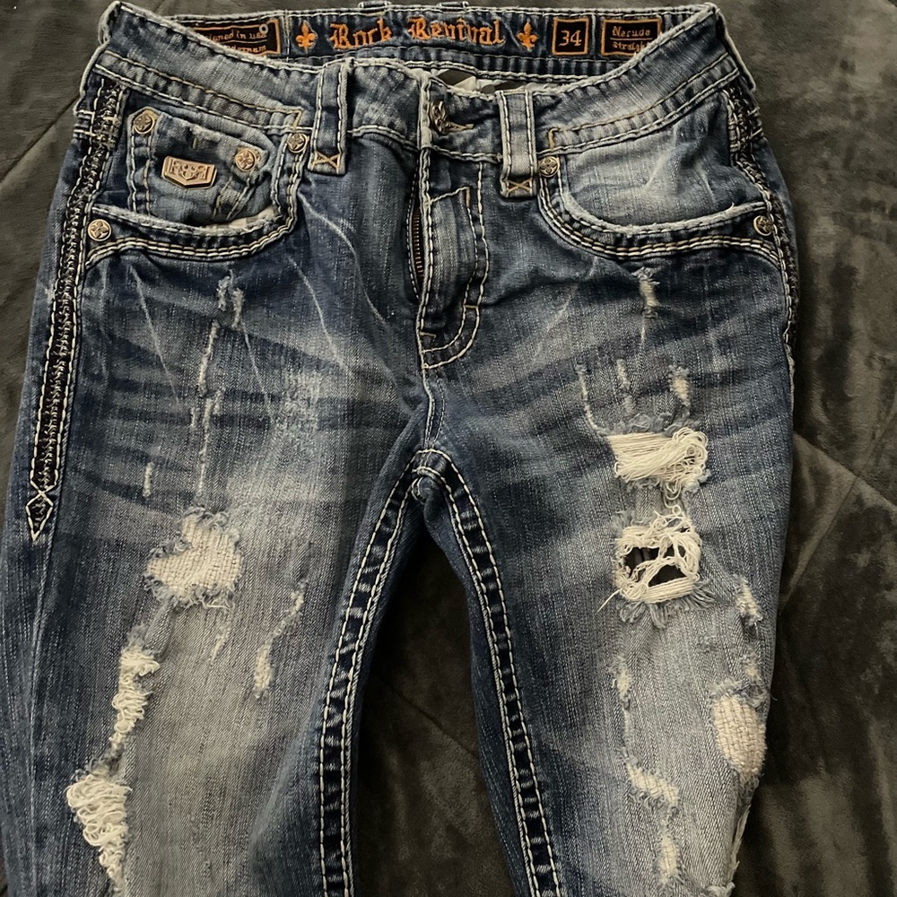 Mens Rock Revival Jeans. Size 34. 32” inseam. Neruda Straight.